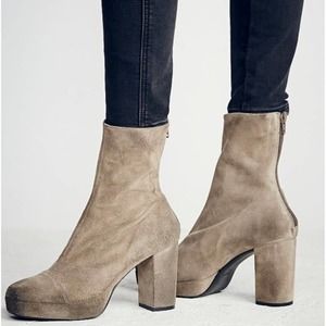 Free People - platform ankle boots / vintage Grey / size 37 / Like New